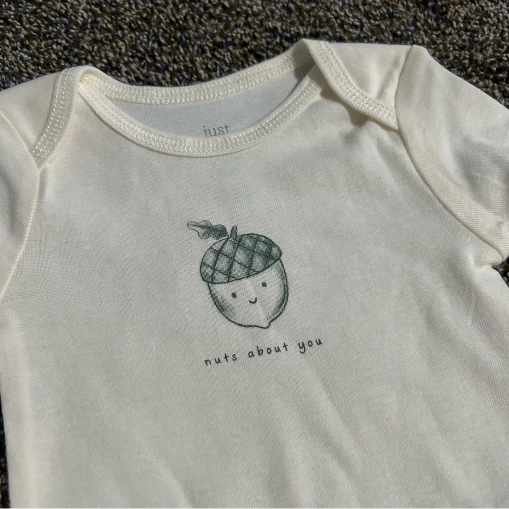 NWOT Carters 6 months baby bodysuit Nuts About You gender neutral acorn